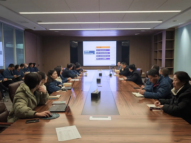 公司舉行《商事合同法律實務(wù)》專題法律講座